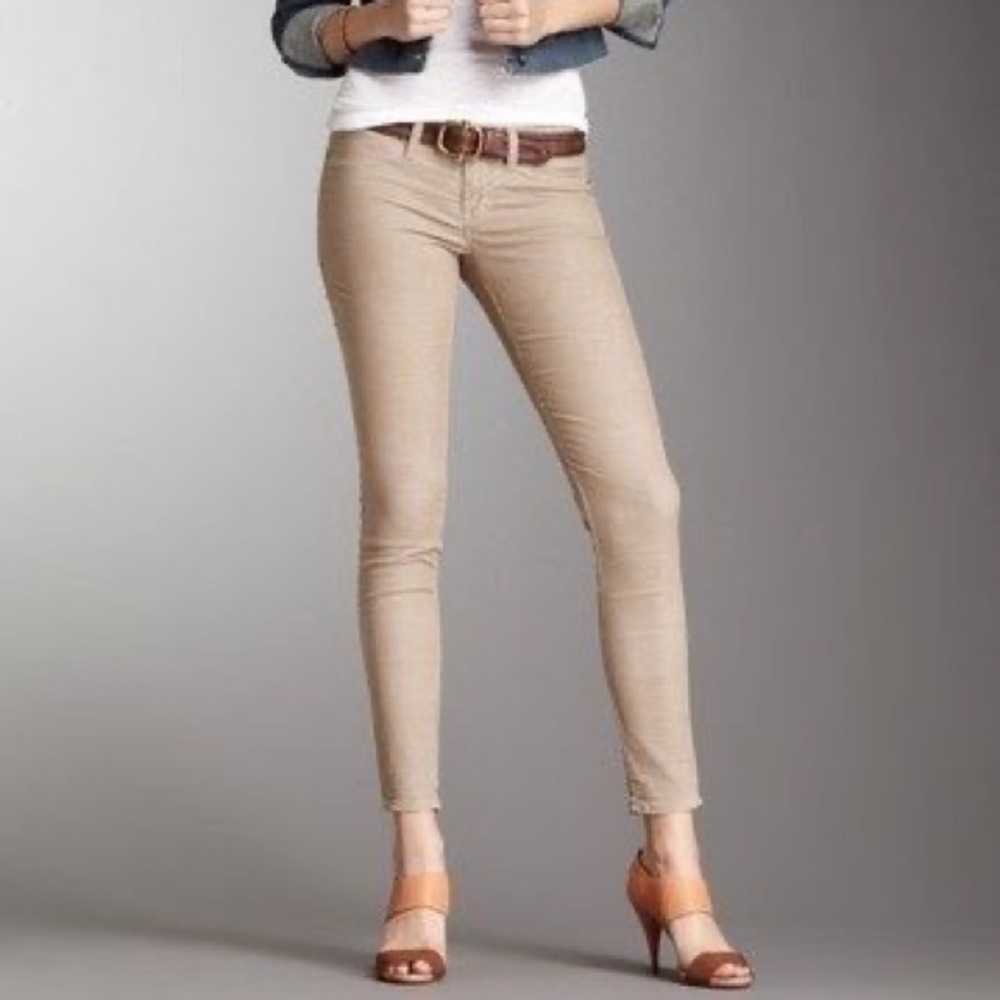 #18. ~ 🟣 ~ Rich & Skinny jeans